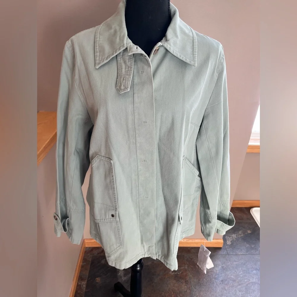 New Evan-Picone Heritage green 100% cotton  polished casual button jacket. 10.